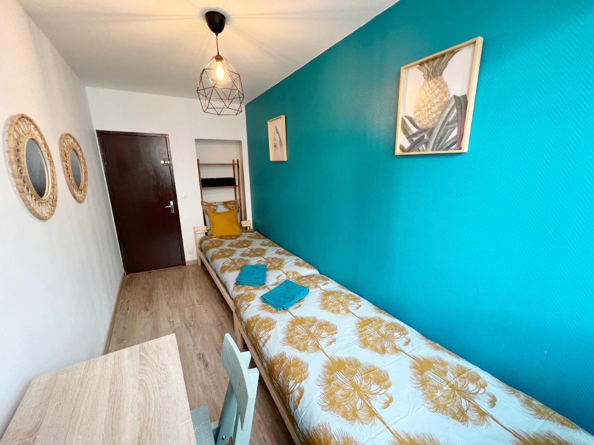 116 Chic & Cosy Grand Appart Moderne 65M2 Hypercentre Wifi Smart Tv Netflix Apartment Saint-Etienne  Exterior photo
